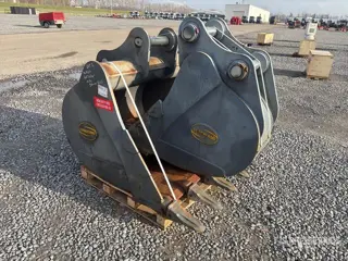 Strickland of (2) Strickland Digging Excavator Bucket - Fits