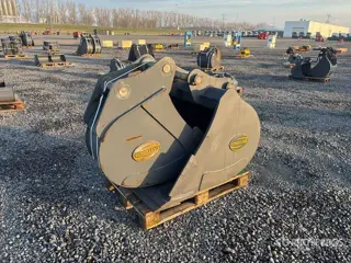 Strickland of (2) Strickland Digging Excavator Bucket - Fits