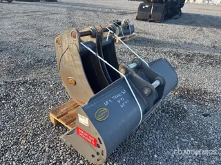 Strickland of (3) Strickland Excavator Bucket - Fits Takeuchi