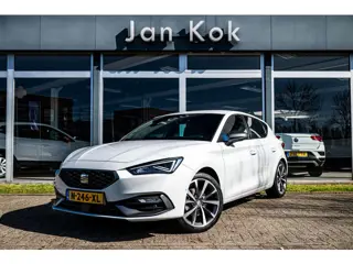 SEAT Leon 1.0 TSi 110 pk DSG-7 FR Business Intense | Camera | Stoel-/ Stuurverwarming | Keyless