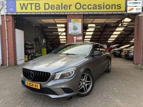 Mercedes-Benz CLA-klasse 180 Ambition, night pakket zeer mooie auto, Full Option, 1e Eigenaar, Deale