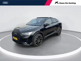 Audi Q3 Sportback 35TFSI/150PK S Edition · Panoramadak · Camera + Parkeersensoren · Apple/Android Ca