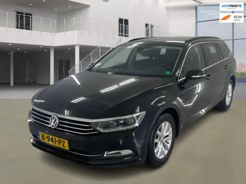 Volkswagen Passat Variant 1.4 TSI ACT Highline / NL prijs 12600 Auto rijdt goed.