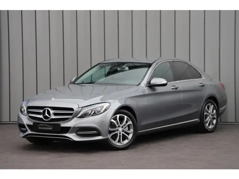 Mercedes-Benz C-Klasse 180 Prestige | 156PK | Sfeerverlichting | Burmester | ILS | Trekhaak | Stoelv