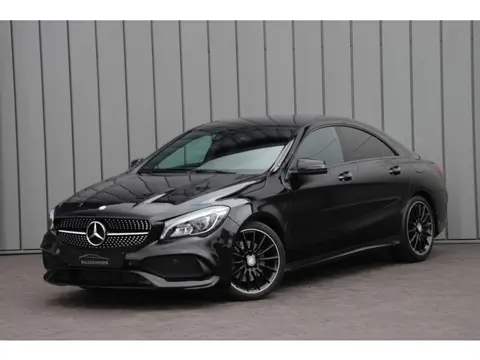 Mercedes-Benz CLA-Klasse 220d AMG | Keyless-go | Sfeerverlichting | Led | Standkachel | Memory | Led