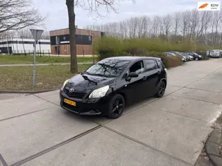 Toyota Verso 1.6 VVT-i Comfort Airco.Airco.Navi