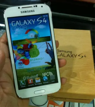 Samsung Galaxu S4 clone zwart en wit