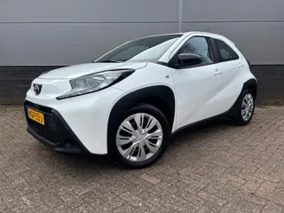 Toyota Aygo X 1.0 VVT-i MT Play (bj 2025)