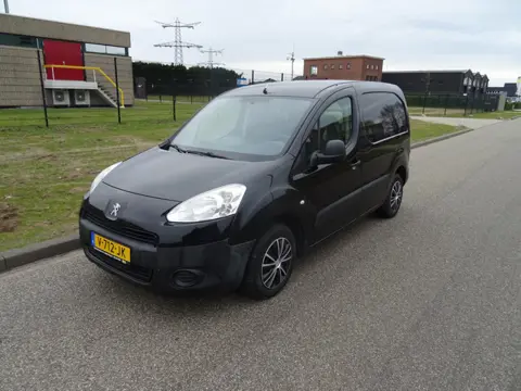 Peugeot Partner 122 1.6 e-HDI L2 XT Profit + 2Tronic