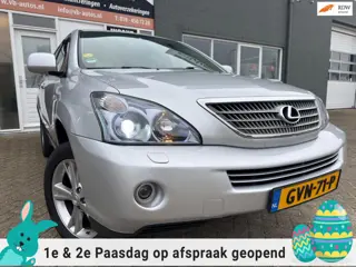 Lexus RX 400h met leer en achteruitrijcamera en elec. kantel dak en navigatie en bluetooth
