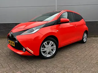 Toyota Aygo 1.0 VVT-i x-sport (bj 2016)