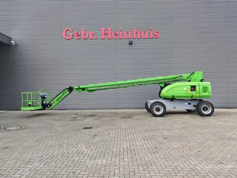 JLG 860 SJ (bj 2012)