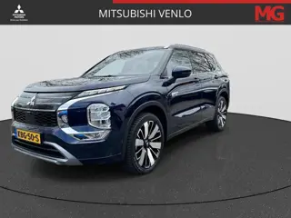 Mitsubishi Outlander 2.4 PHEV Instyle+ RIJKLAAR | Full Options | Trekhaak | All-Seasonbanden | Demo