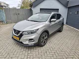 Nissan Qashqai 1.2 N-Connecta,Automaat,Panoramadak,Cruise control,Parking system,Achteruitrijcamera,