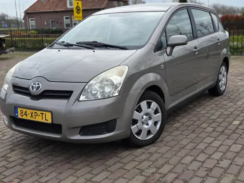 Toyota Verso 1.6 VVT-i Terra Airco