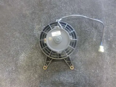 VENTILATOR Triumph Tiger 955i 1999 - 2005