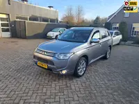 Mitsubishi Outlander 2.0 PHEV instyle+