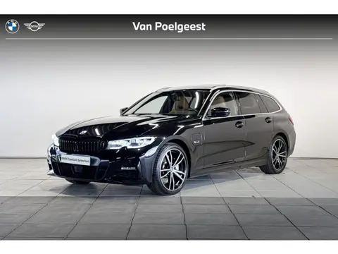 BMW 3 Serie Touring 330e High Executive