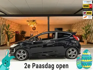 Ford Fiesta 1.6 ST2 *Uniek* Garantie Maxton Pakket Getuned 295PK StoelVW Leder Cruise Airco Led Rijk
