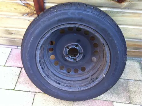 4 nieuwe banden te KOOP