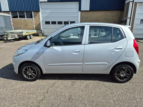 Hyundai I10 1.1 i-Drive Cool, airco/ onderhouds boekje aanwezig