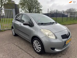 Toyota Yaris 1.3 VVTi Sol MMT Automaat| Nieuwe APK| Garantie