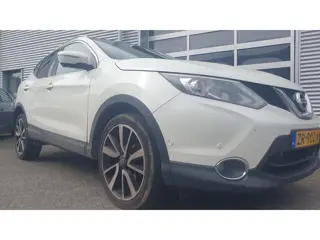 Nissan Qashqai 1.2 Premier Edition