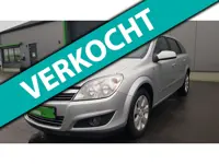 Opel Astra Wagon 1.6 Temptation in nette uitvoering Zeer ruime auto en volledig onderhouden in onze 