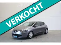 Renault Clio 0.9 TCe Expression 5DRS CRUISE NAVI AIRCO PDC TREKHAAK ELKTR RAMEN NAP TOPSTAAT
