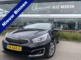 Kia cee'd 1.6 GDI DynamicLine Achteruitrijcamera - Apple carplay - Trekhaak afneembaar - Parkeersens