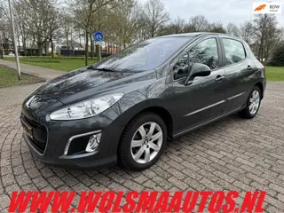 Peugeot 308 1.6 VTi Première