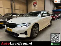 BMW 3-serie Touring 330e BUSINESS EDITION PLUS AUTOMAAT PARELMOER VOL OPTIES NIEUWSTAAT!!
