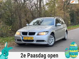 BMW 3-serie Touring 318i High Executive | Airco + Cruise Nu € 2.950,-!!!