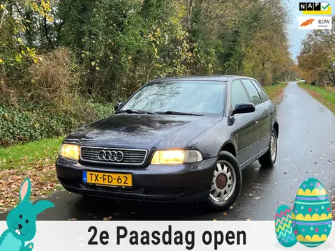 Audi A4 Avant 1.6 Advance | HAND BEDIENING |