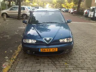 Alfa romeo 145.1.4-16.t.spark. jaar 2000