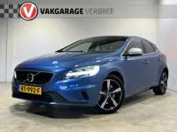 Volvo V40 2.0 T4 Business Sport | Navigatie | LM Velgen 17" | Panoramadak | Lederen Bekleding | Voor