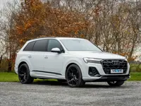 Audi Q7 55 TFSI panorama dak // 3500 kg trekgewicht // 7 persoons