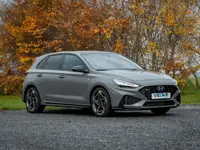 Hyundai i30 1.5 T-GDi MHEV N Line // pano // full-option