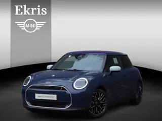 MINI 3-deurs Cooper SE Favoured Trim | Pakket M | Driving Assistant | Parking Assistant | MINI Head-