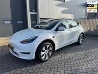 Tesla Model Y RWD 58 kWh Nieuwstaat