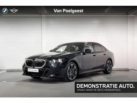 BMW 5 Serie Sedan 530e | M-Sport Pro | Travel Pack | Innovation Pack | Comfort Pack | Driving Assist
