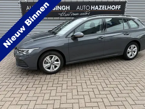 Volkswagen Golf Variant 1.0 eTSI Life Automaat als nieuw! | PDC V+A | Navigatie | ACC | LED | LM Vel