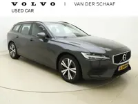 Volvo V60 B3 177pk Momentum Advantage / Pilot Assist / Trekhaak / Apple carplay / Camera / BLIS /