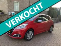 Peugeot 208 1.2 PureTech Allure panaramadak