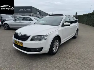 Škoda Octavia Combi 1.0 TSI Greentech Style Business | Clima | Navi | Xenon | Pano | S/S | Camera |