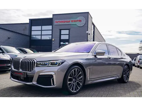 BMW 7-serie 750i xDrive High Executive | Panorama | Luxe Leder | BMW Laser LED | Adaptieve Cruise Co