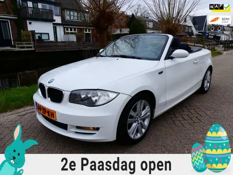 BMW 1-serie Cabrio 118i Executive 143pk 6-bak Airco PDC Geen import