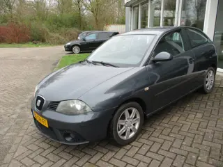 SEAT Ibiza 1.4-16V Sensation Kan direct mee! Apk Maart 2027!!