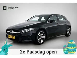 Mercedes-Benz A-klasse 180 Business Solution Luxury (SFEERVERLICHTING, STOELVERWARMING, CAMERA, 1e E