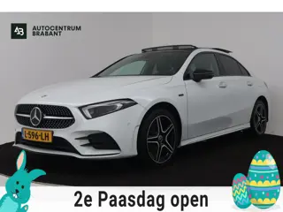 Mercedes-Benz A-klasse 250 e Business Solution AMG Limited (PANORAMADAK, TREKHAAK, STOELVERWARMING, 